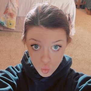 Meet your Posher, Mahalia